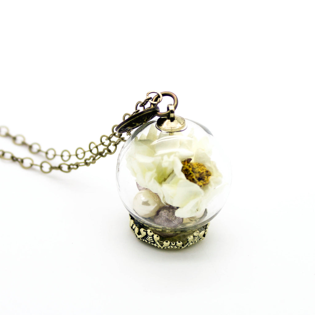 Glass flower long necklace
