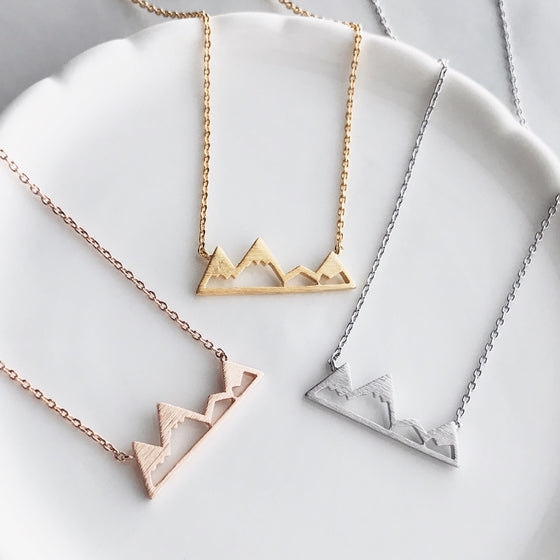 Mountains necklace