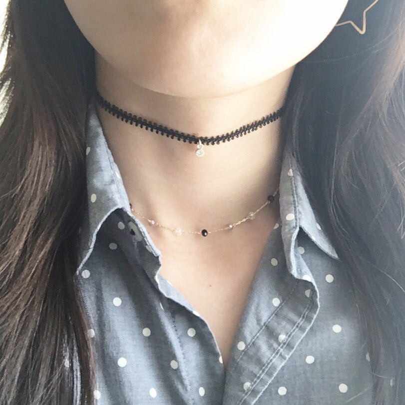Delicate charm layer choker necklace (2 colors)