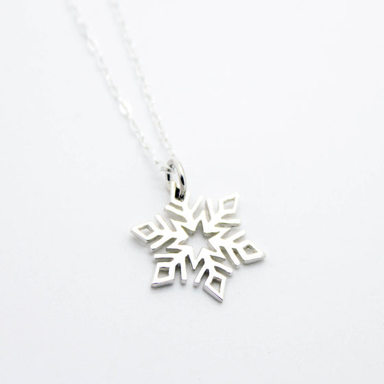 Snowflake sterling silver necklace