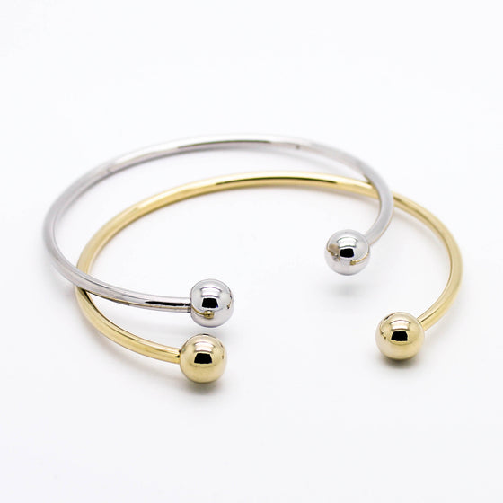 Ball bangle bracelet