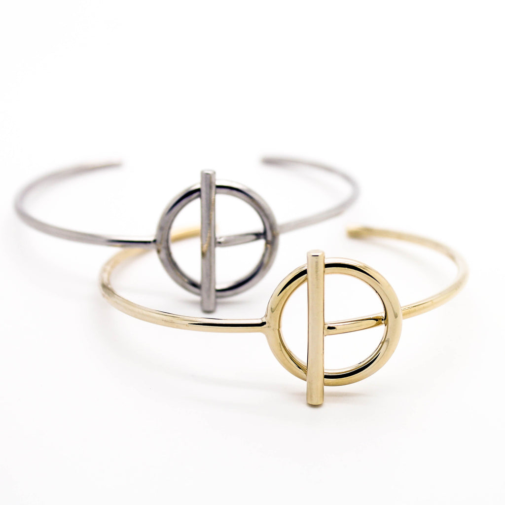 Circle bar bangle bracelet