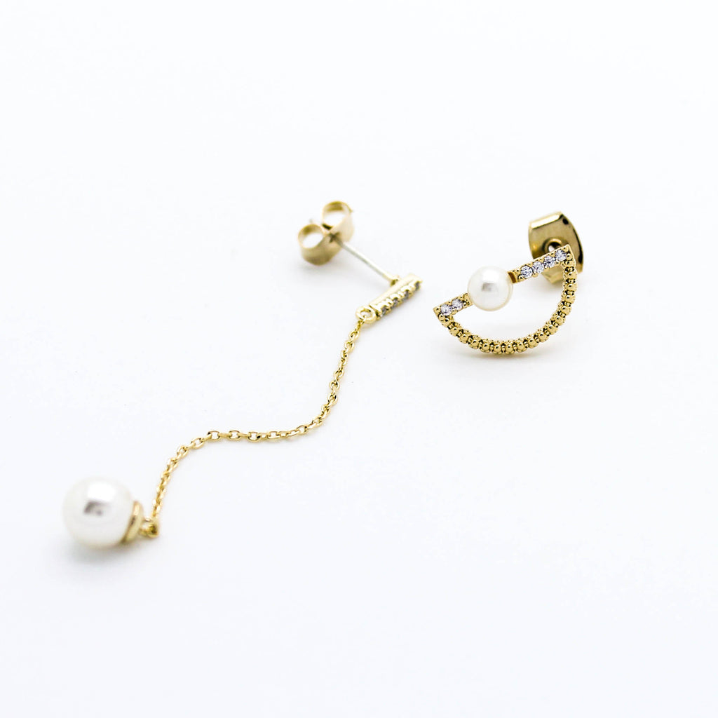 Unique pearl drop earrings set