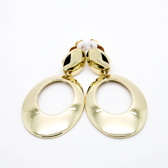 Oval clip on earrings