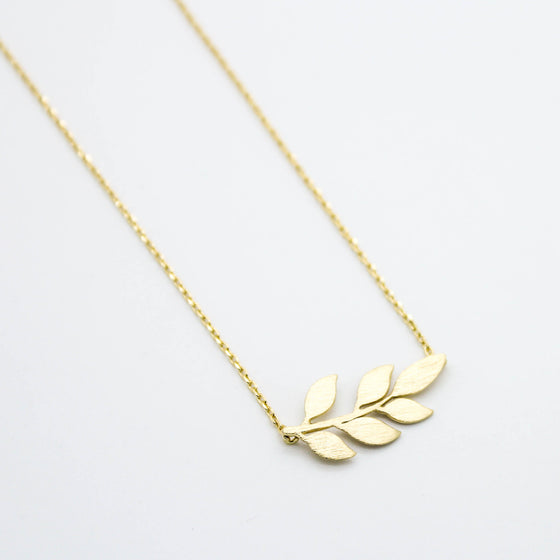 Leaf necklace