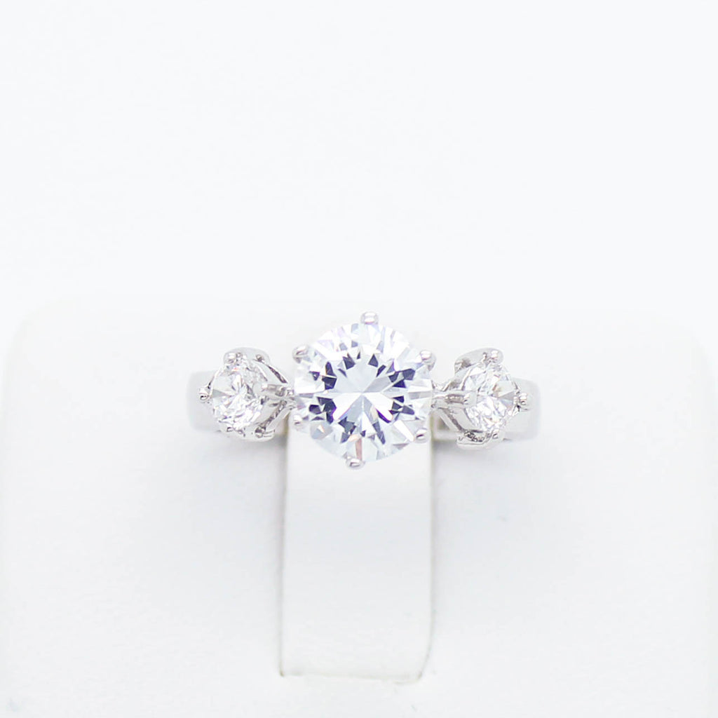 Three stone ring