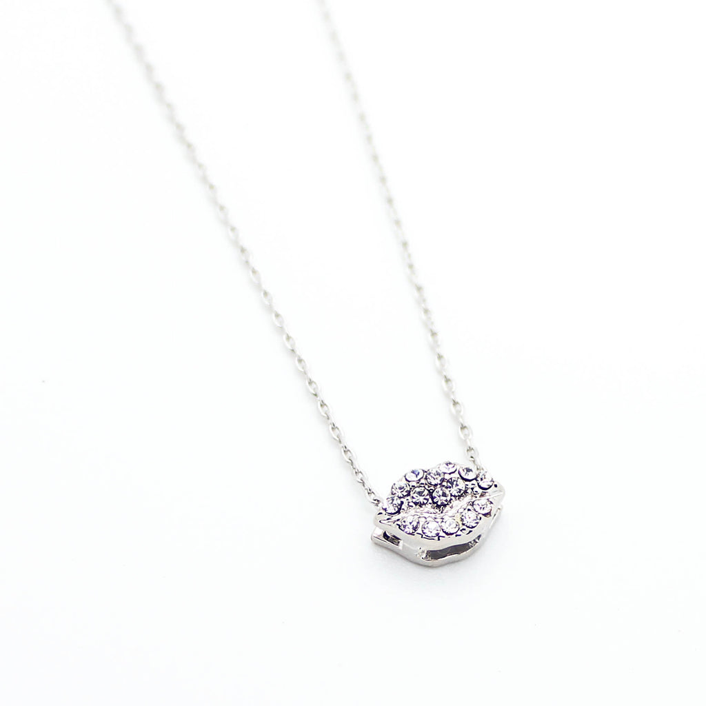 Lips necklace