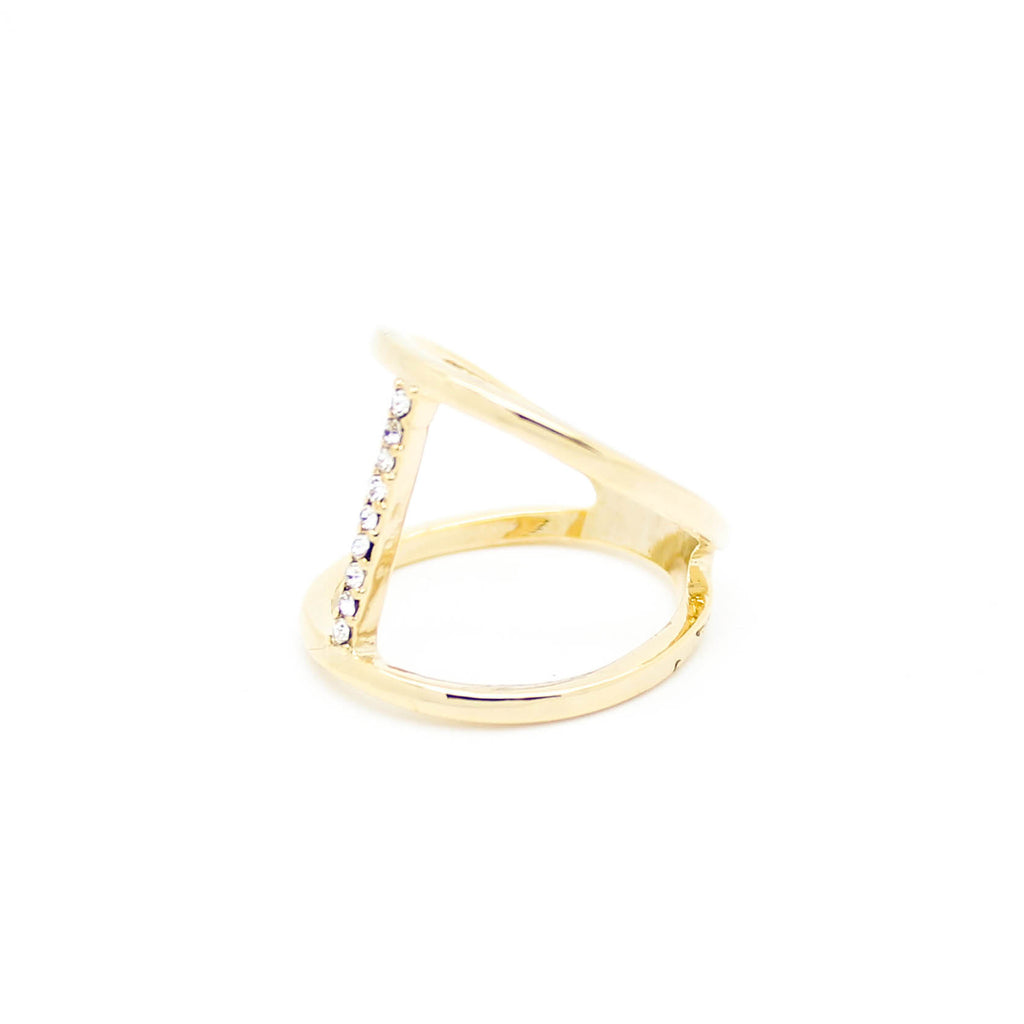 I stones ring