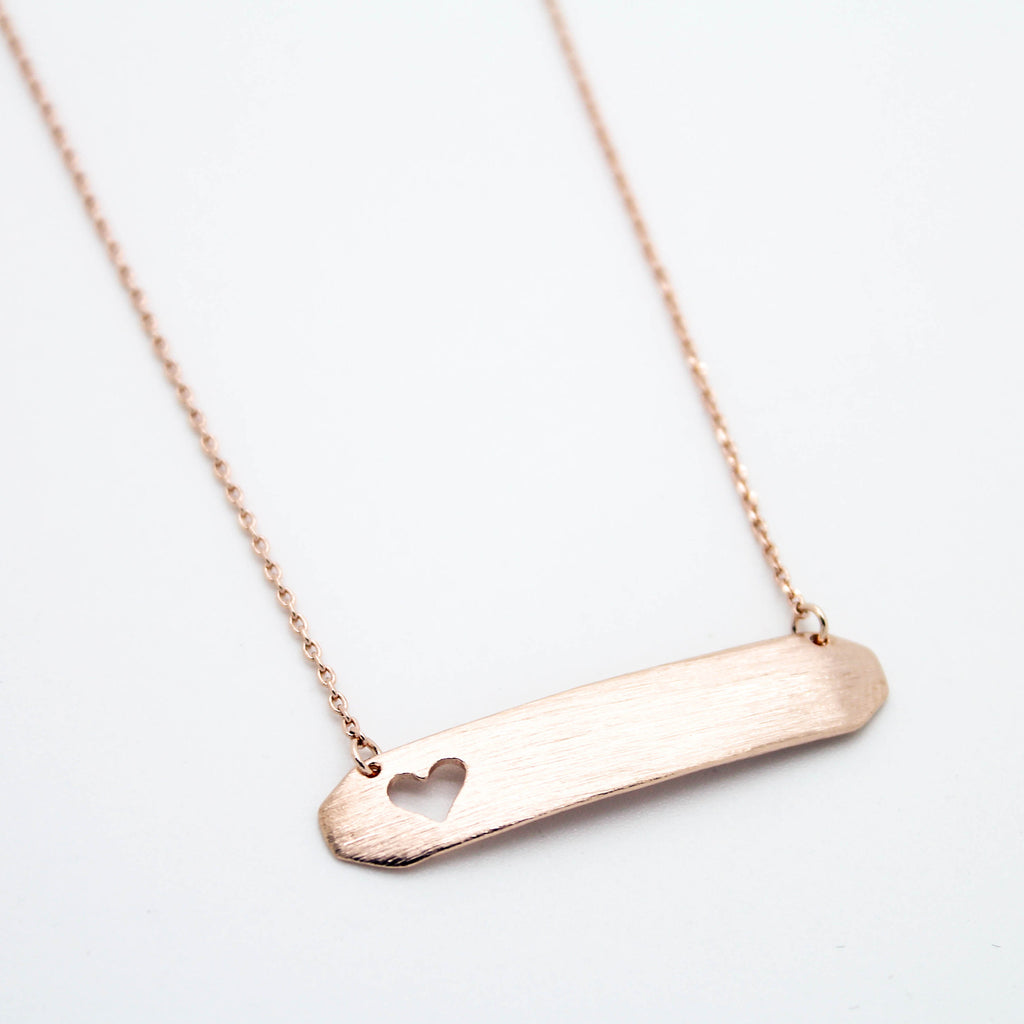 Heart bar necklace