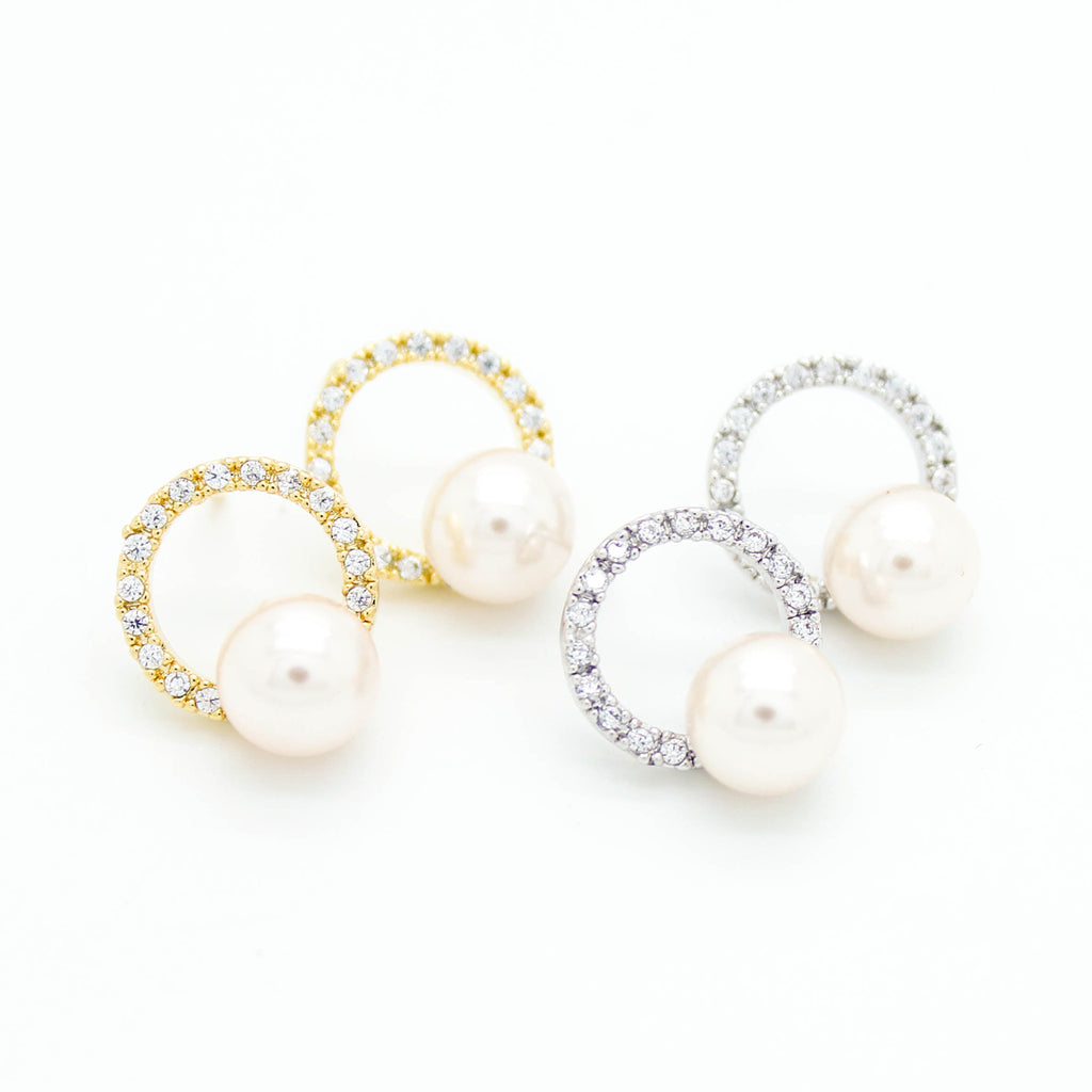 Pearl crystal earrings