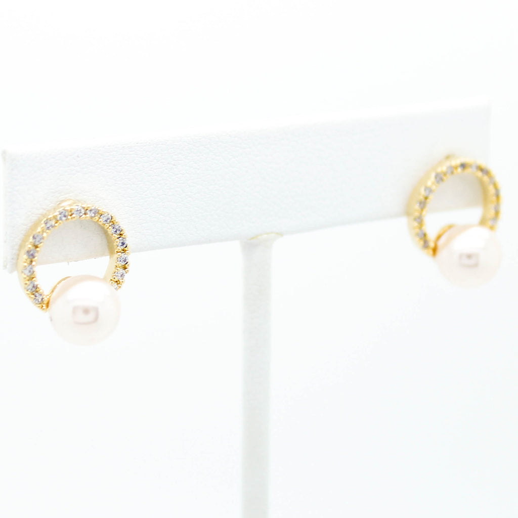 Pearl crystal earrings