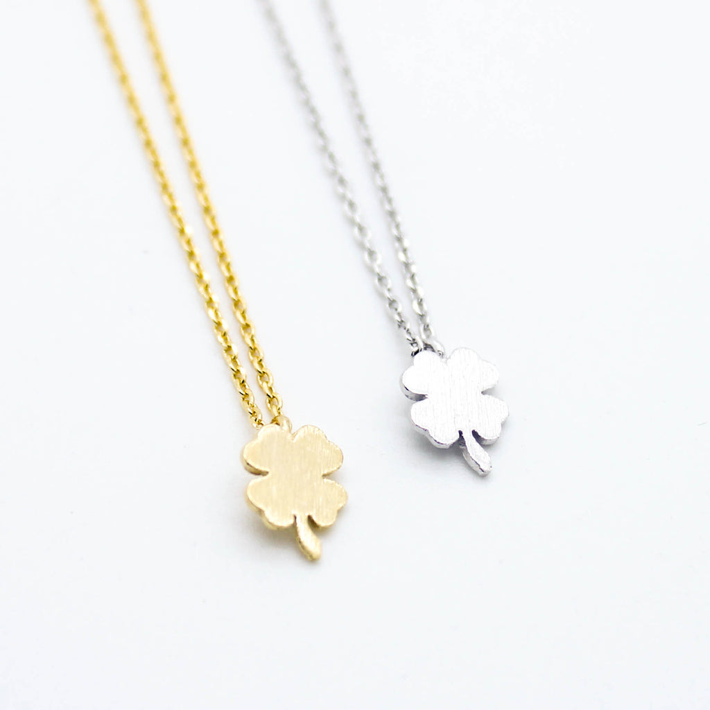 Clover necklace