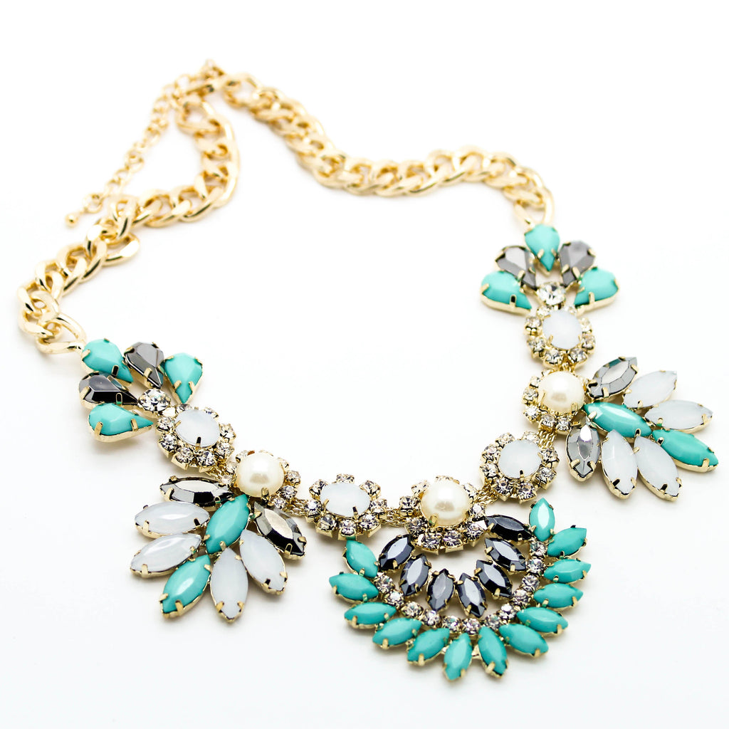 Glam statement necklace