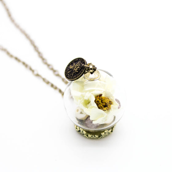 Glass flower long necklace