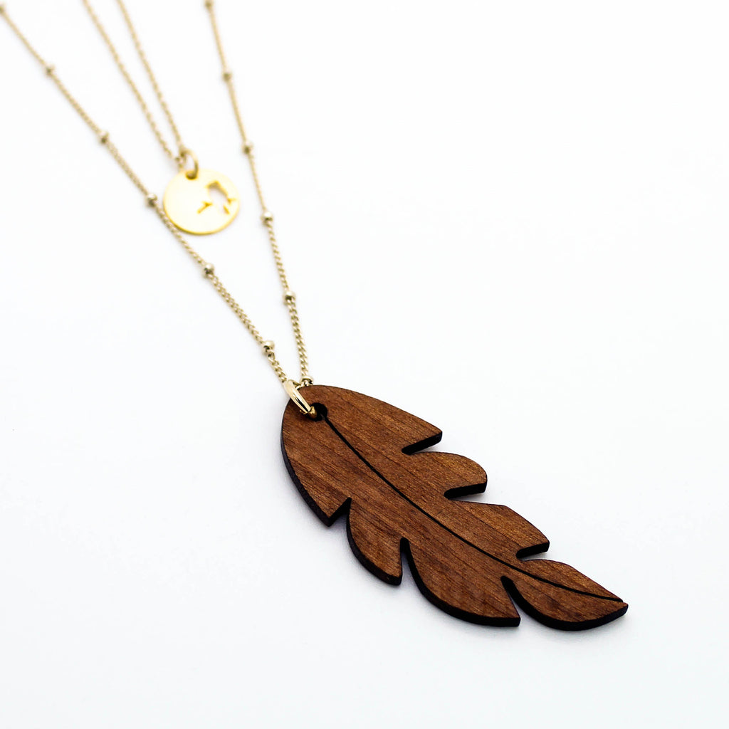 Leaf layer long neckalce