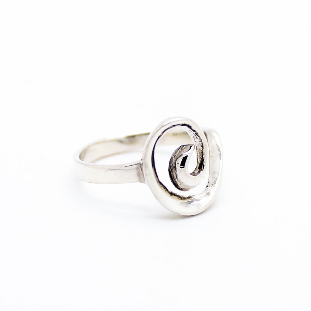 Swirl sterling silver ring