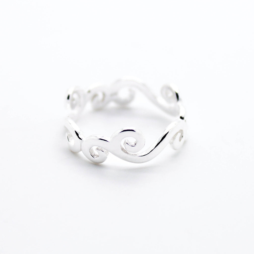 Wave sterling silver ring