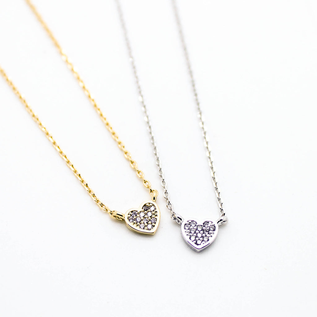 Mini heart necklace