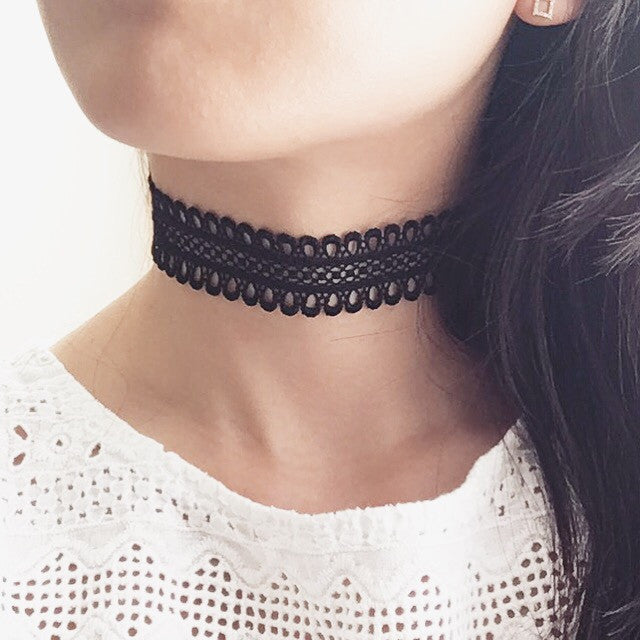 Lovely cut-out choker necklace