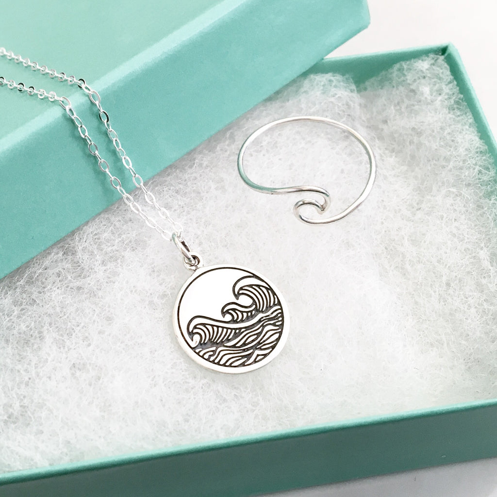 Wave sterling silver ring