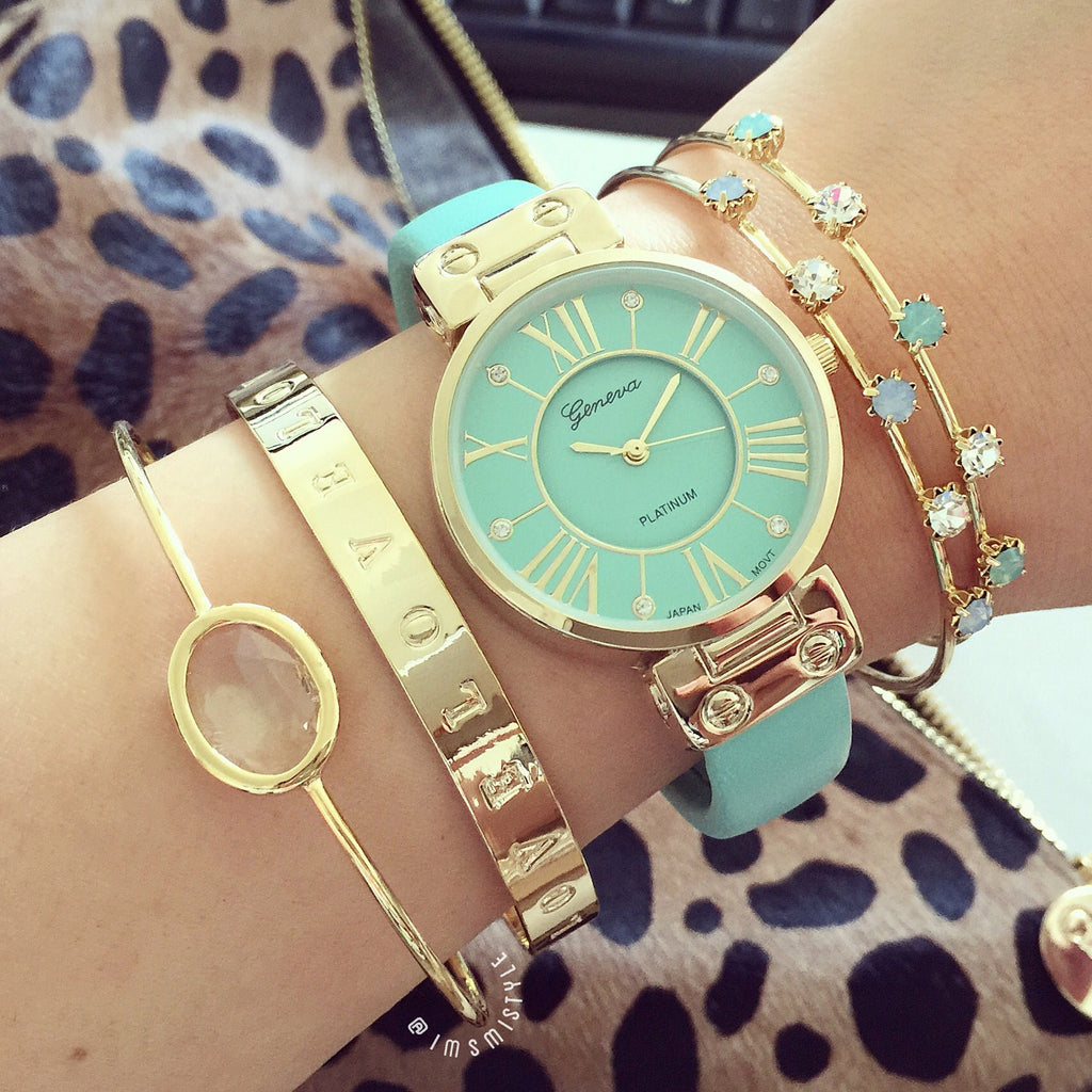 Classic bangle style watch (2 colors)