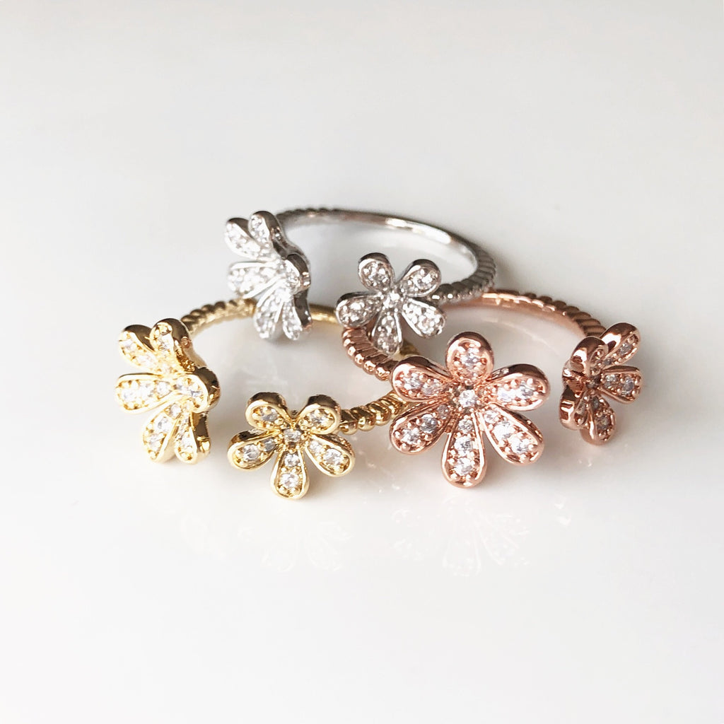 Double flowers ring