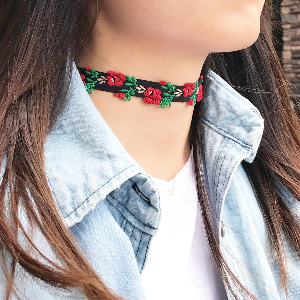 Flower choker necklace set