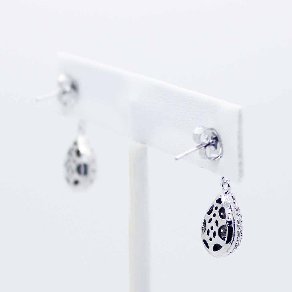 Glam drop earrings