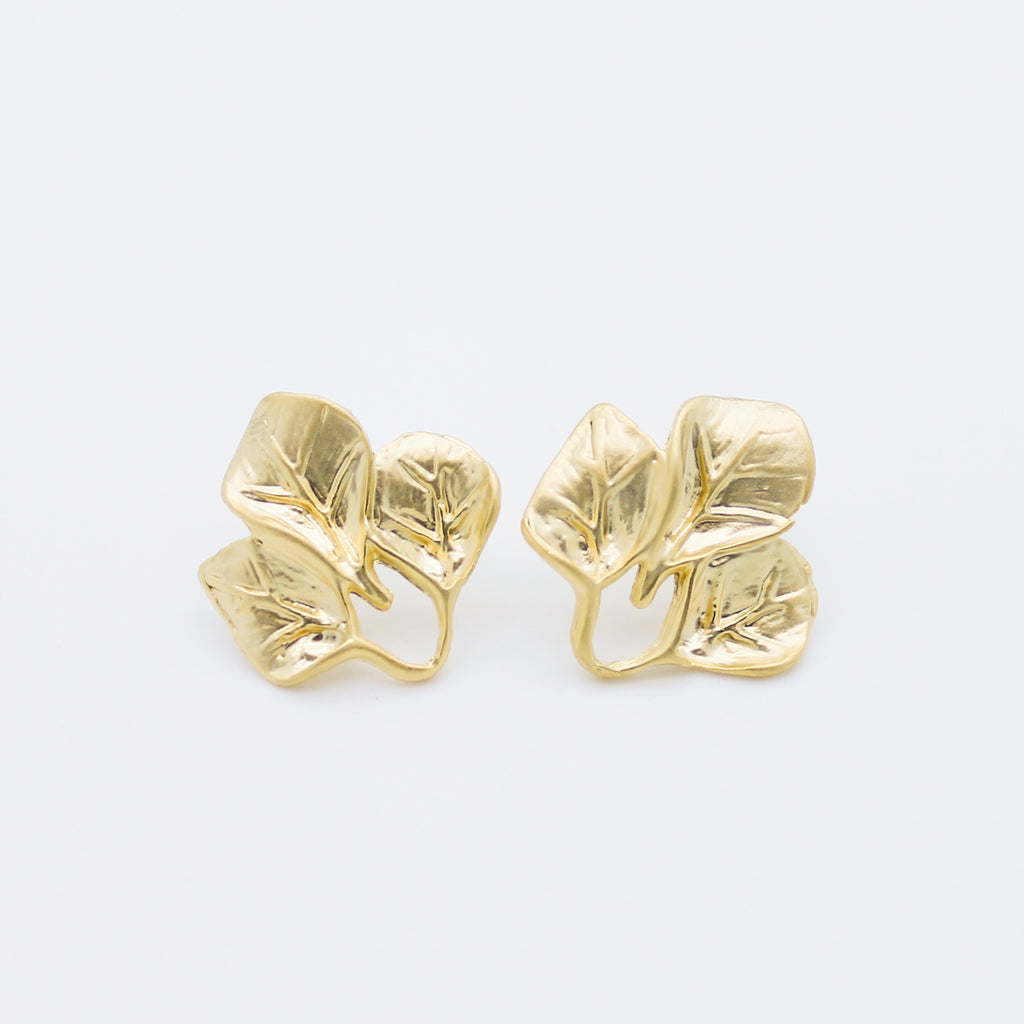 Leaf earrings