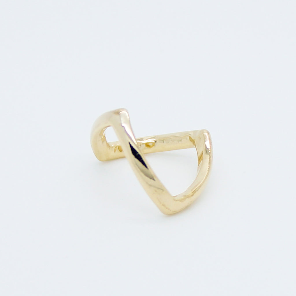 Pointy knuckle midi ring